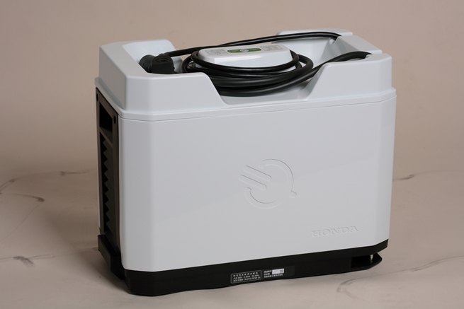 二輪EV用急速充電器